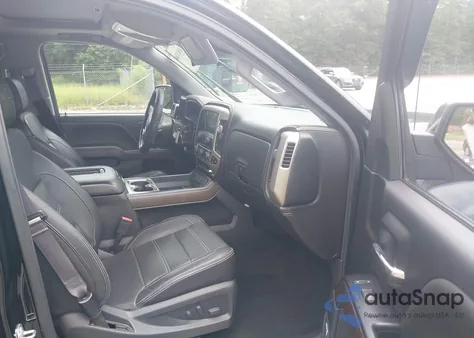 2017 GMC Sierra 1500 Denali z USA, uszkodzony, nr VIN 3GTU2PECXHG391060